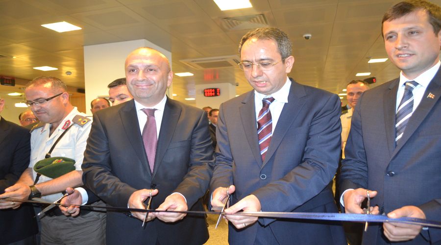 Yapı Kredi Bankası törenle açıldı