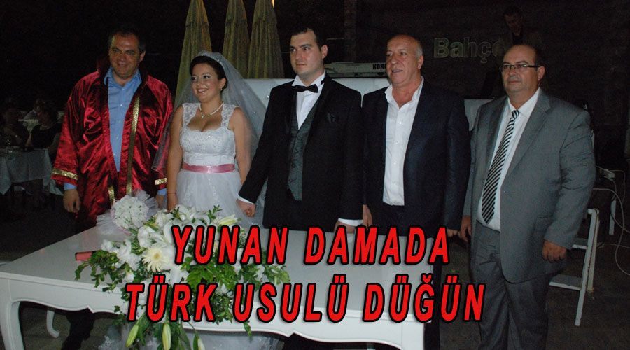 Yunan damada Türk usulü düğün 