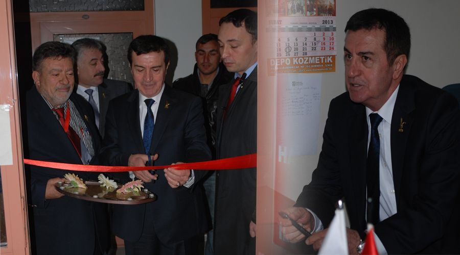İlçe teşkilatının açılışını Genel Başkan Pamukoğlu yaptı 