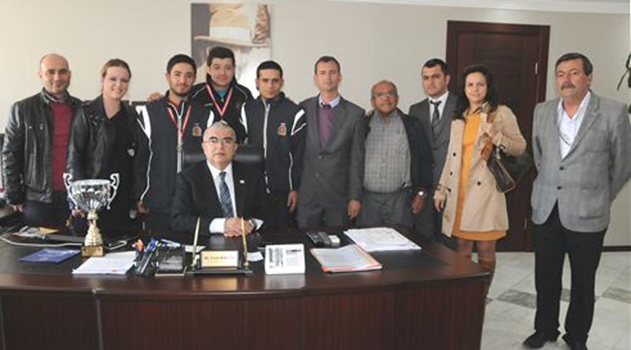 Çorlu’lu hentbolcular Türkiye şampiyonu oldu  