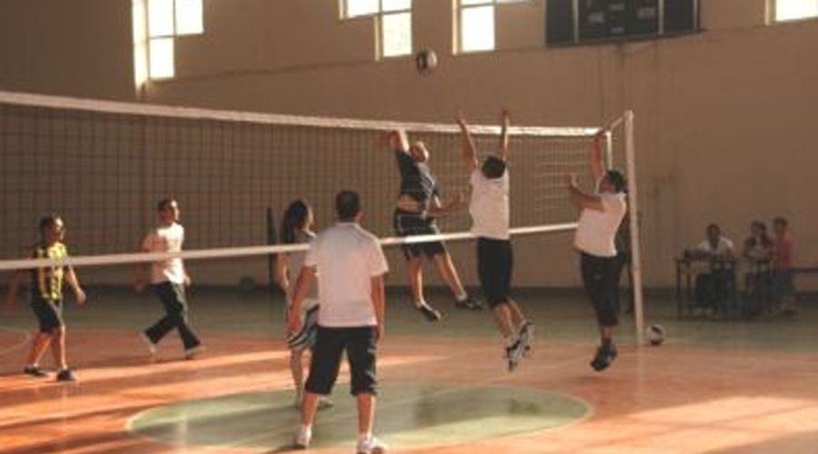 Gülerçin Koleji’nden Voleybol Turnuvası  
