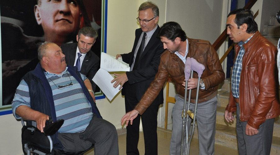  Belediye 134.akülü tekerlekli sandalyesini verdi