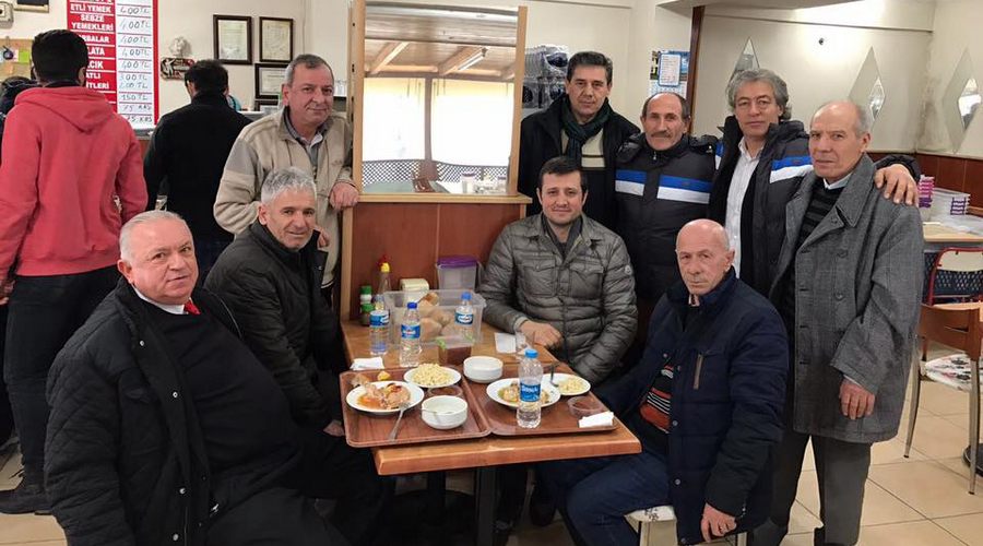  Başkan Akay, Doğanspor yöneticileriyle yemekte bir araya geldi