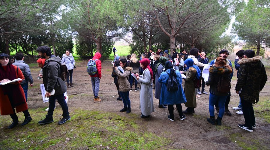 Üniversite öğrencileri Süleymanpaşa Kent Ormanı inceledi