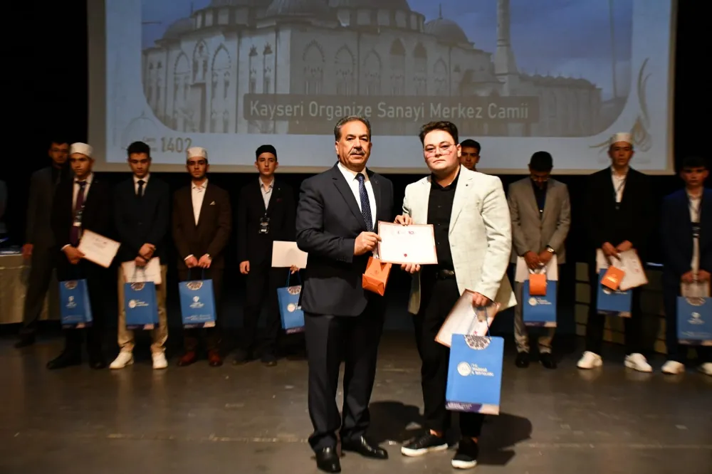 Genç Bilaller Ezan Okuma Yarışması Bölge Finali Ödül Töreni yapıldı 