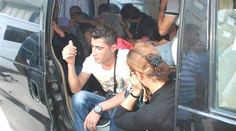 Suriye uyruklu 15 kaçak yakalandı 