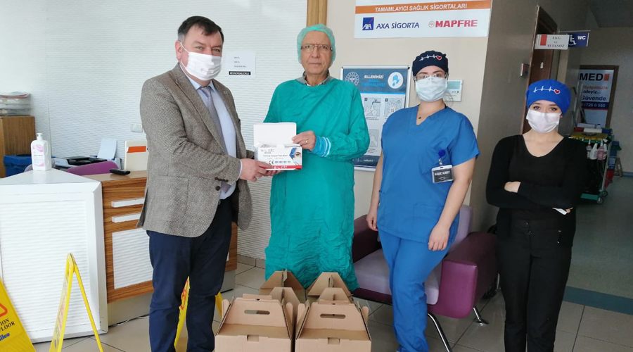 Özel hastanelere 15 bin adet maske dağıtıldı