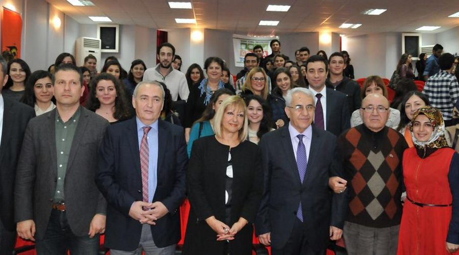 Prof. Dr. Funda Elmacıoğlu öğrencilerle buluştu