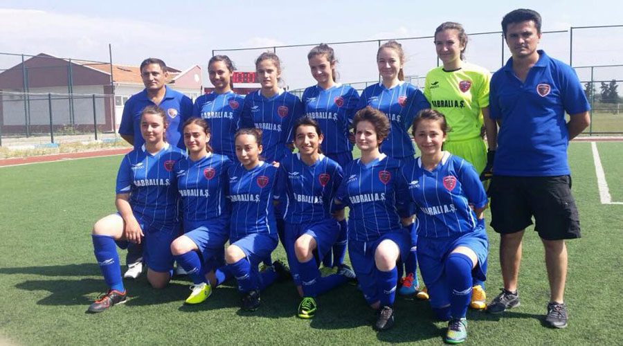 Futbolcu kızlarımız Türkiye Şampiyonasında başarılı sonuçlar aldılar